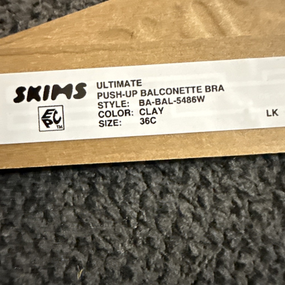 SKIMS Ultimate Push Up Balconette Bra Clay 36c - Picture 5 of 5